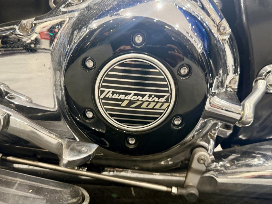 TRIUMPH THUNDERBIRD 1700 LT ABS