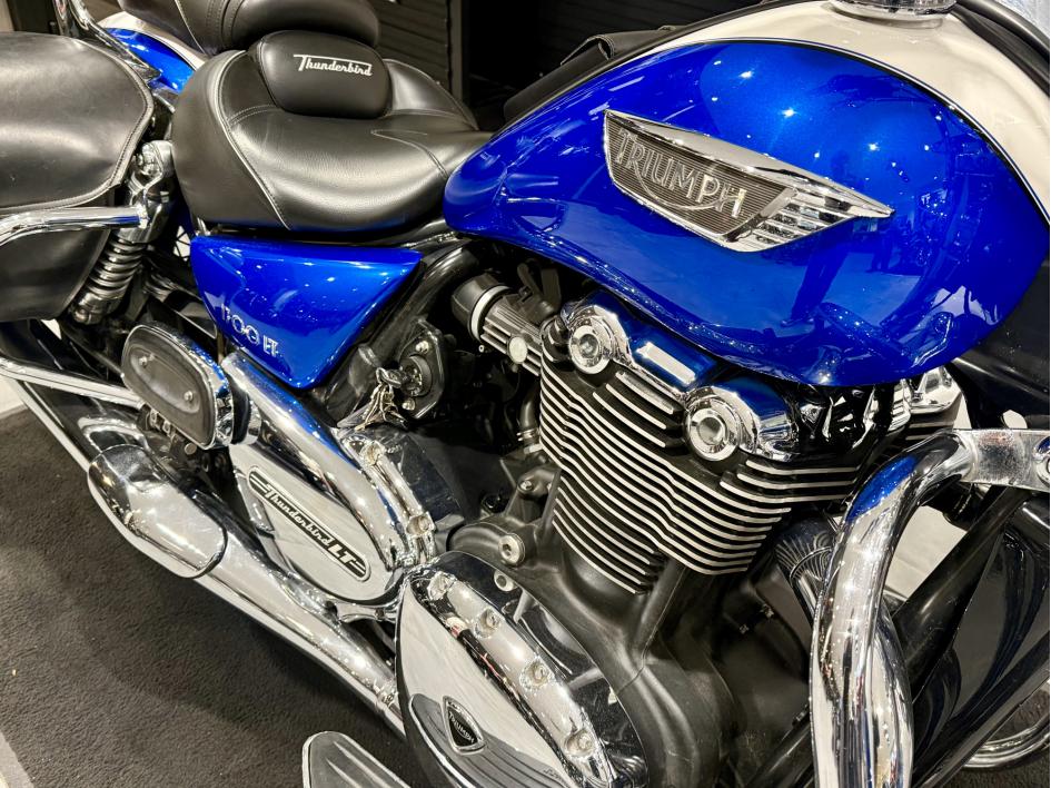 TRIUMPH THUNDERBIRD 1700 LT ABS