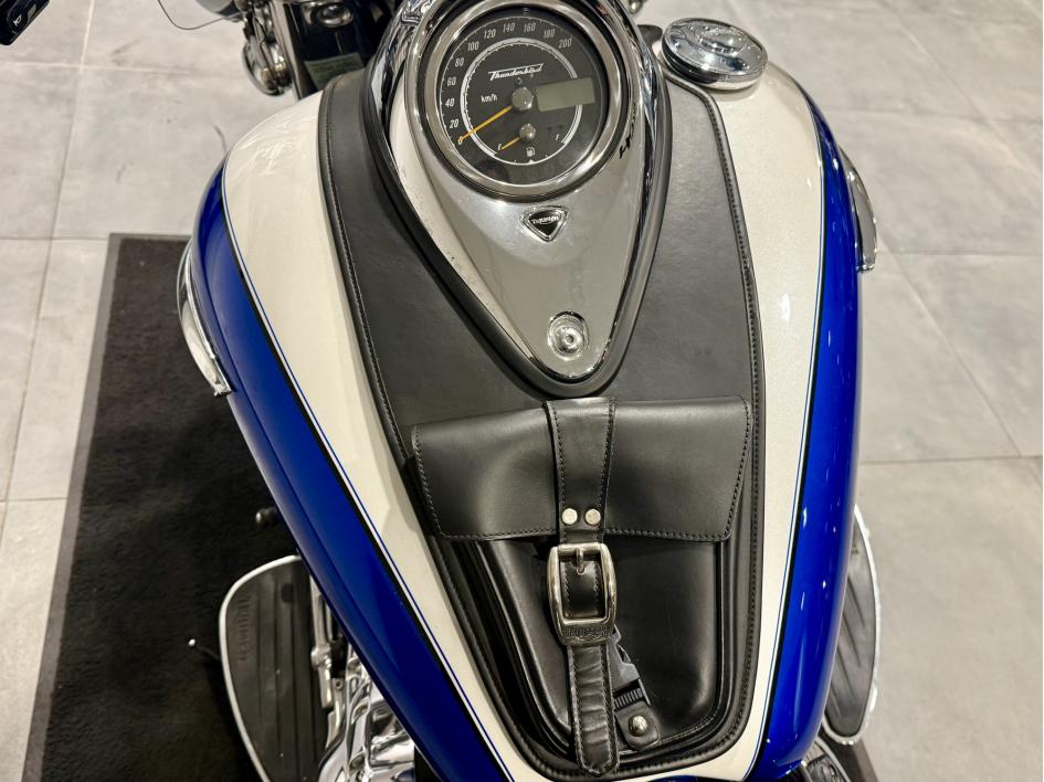 TRIUMPH THUNDERBIRD 1700 LT ABS