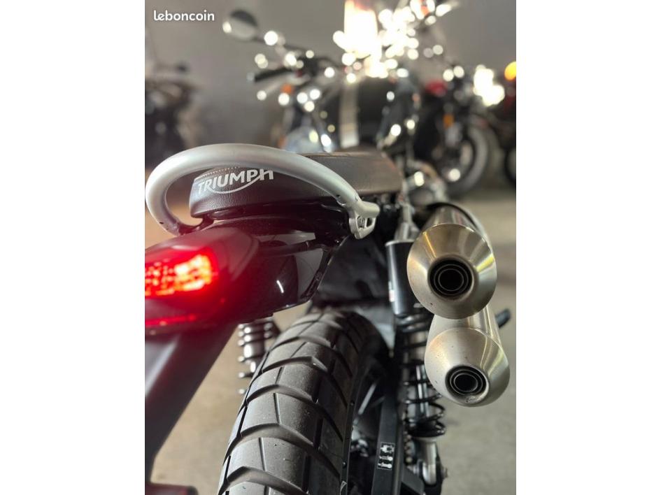 TRIUMPH SCRAMBLER 1200 XC
