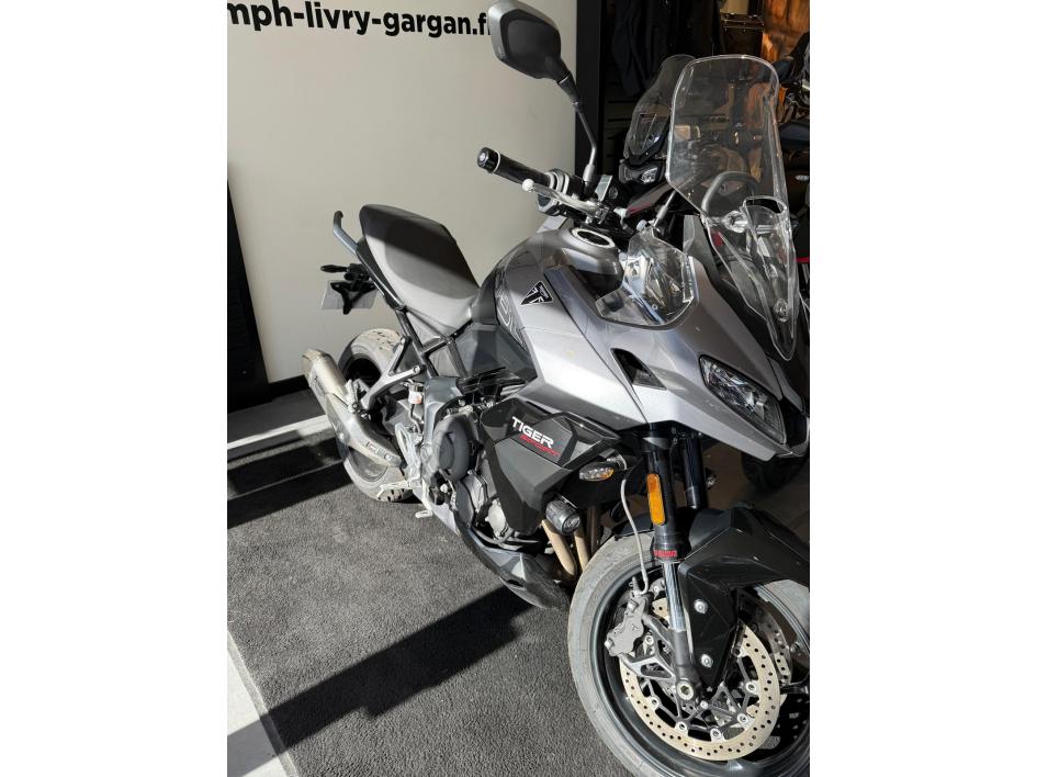Triumph Tiger 800 – 2025 – 1ère main – Accessoirisée
