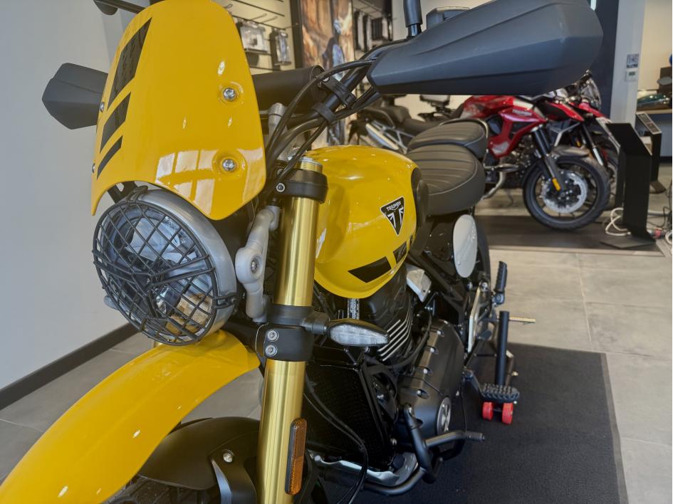 TRIUMPH Scrambler 400 XC