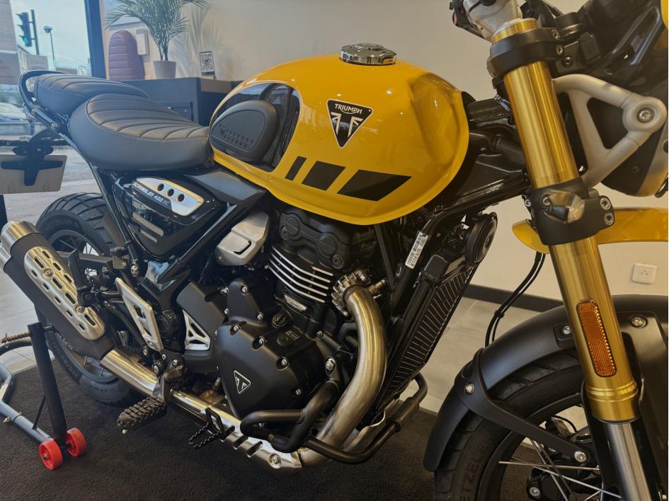 TRIUMPH Scrambler 400 XC