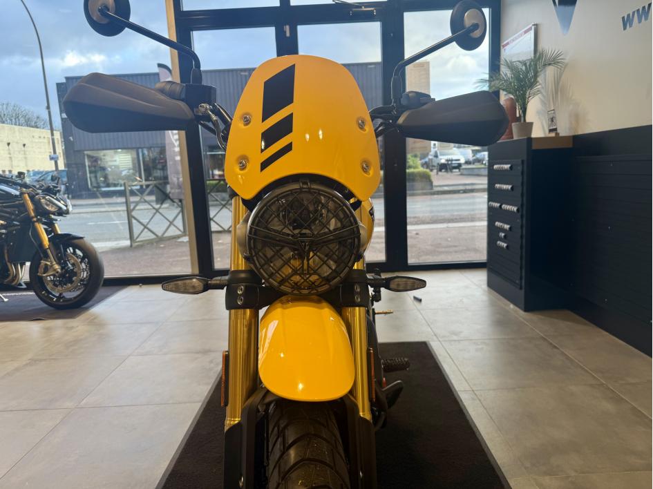 TRIUMPH Scrambler 400 XC