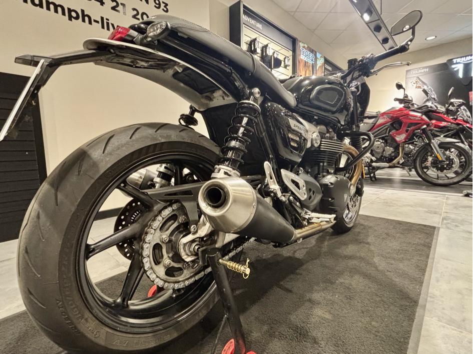 TRIUMPH SPEED TWIN 1200