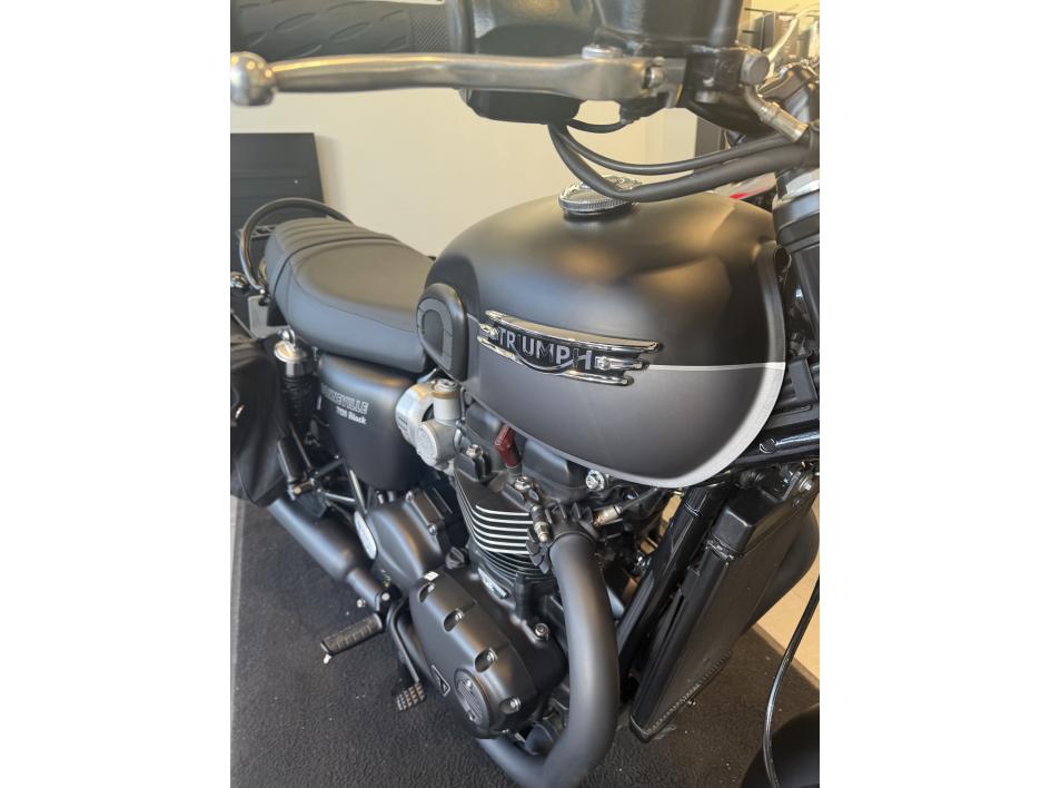 Triumph Bonneville T120 Black – 2022 – 7 070 km