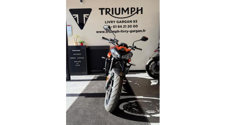 TRIUMPH STREET TRIPLE 765 R
