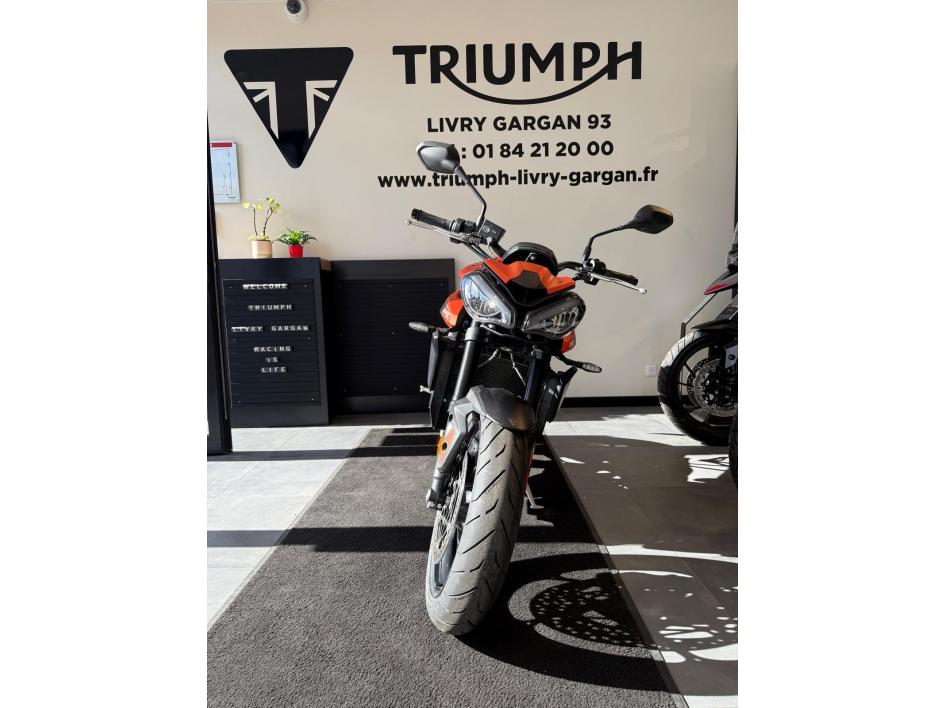 Triumph Street Triple 765 R – Matt Baja Orange – 2025 – 1ère main