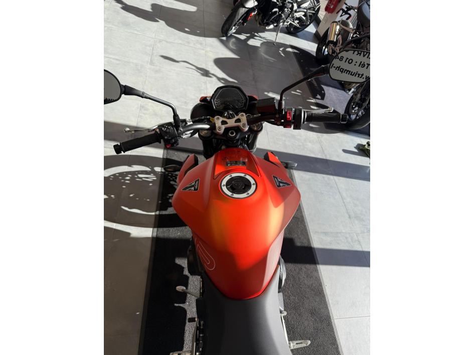 Triumph Street Triple 765 R – Matt Baja Orange – 2025 – 1ère main