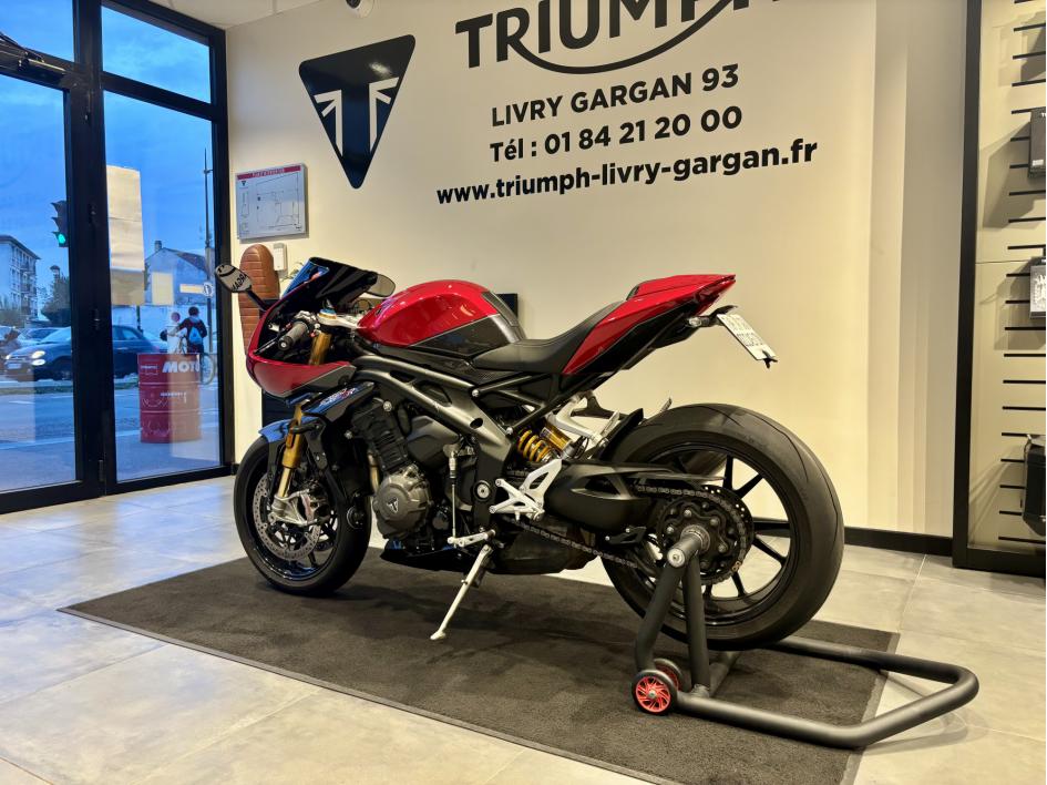 TRIUMPH SPEED TRIPLE 1200 RR