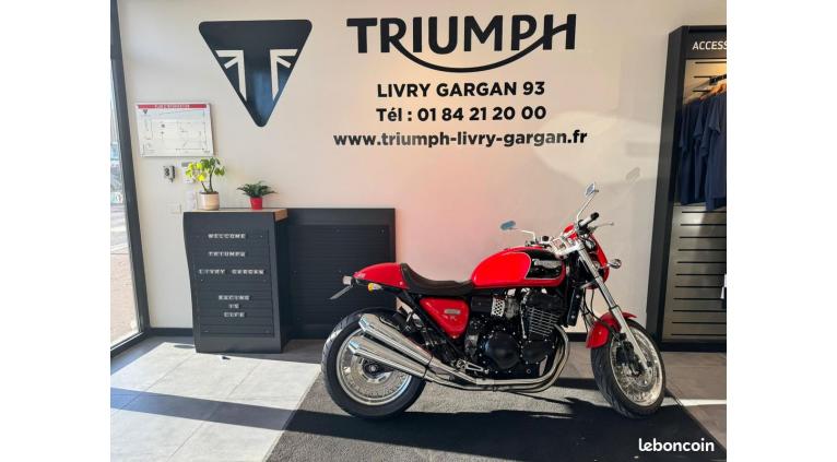 TRIUMPH THUNDERB. STORM
