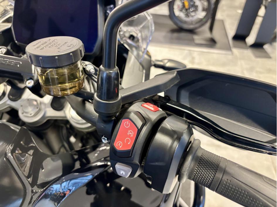 TRIUMPH TIGER 1200 GT PRO