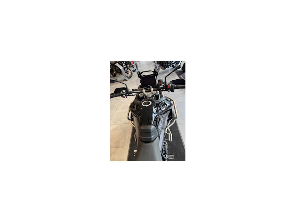 Triumph Tiger 900 GT Pro – Sapphire Black – 2025 – 1ère main