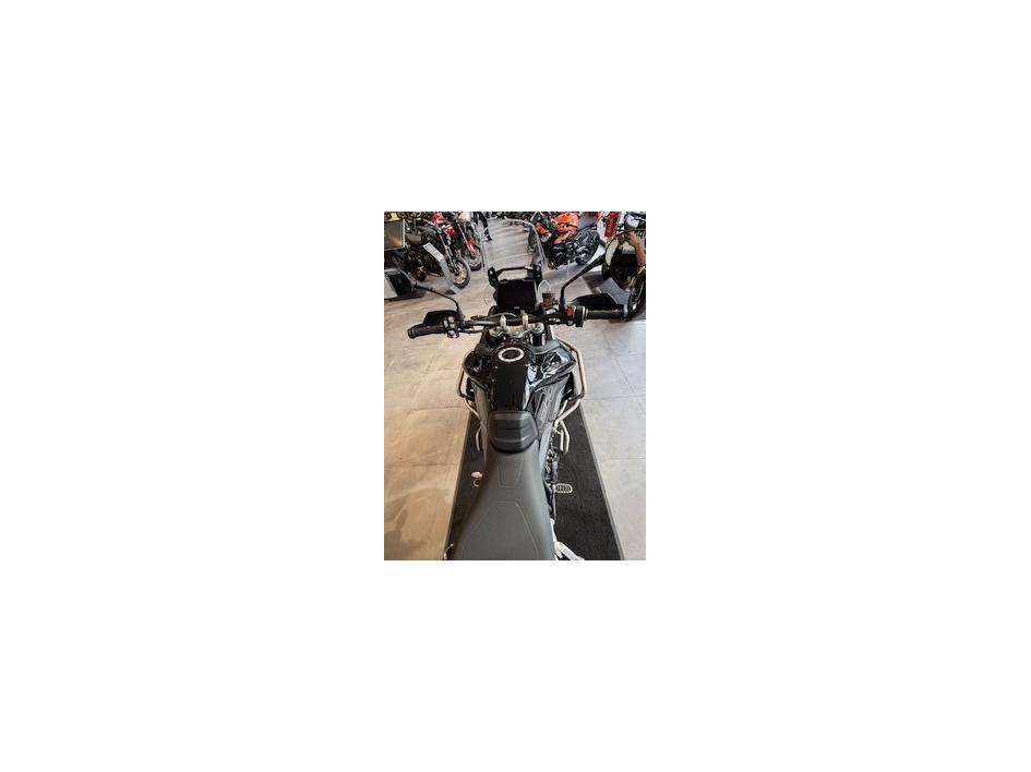 Triumph Tiger 900 GT Pro – Sapphire Black – 2025 – 1ère main