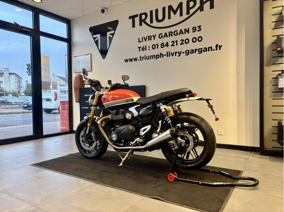 TRIUMPH SPEED TWIN 1200
