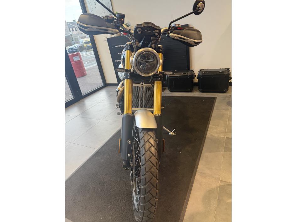 Triumph Scrambler 1200 XE – 2025 – 2 500 km