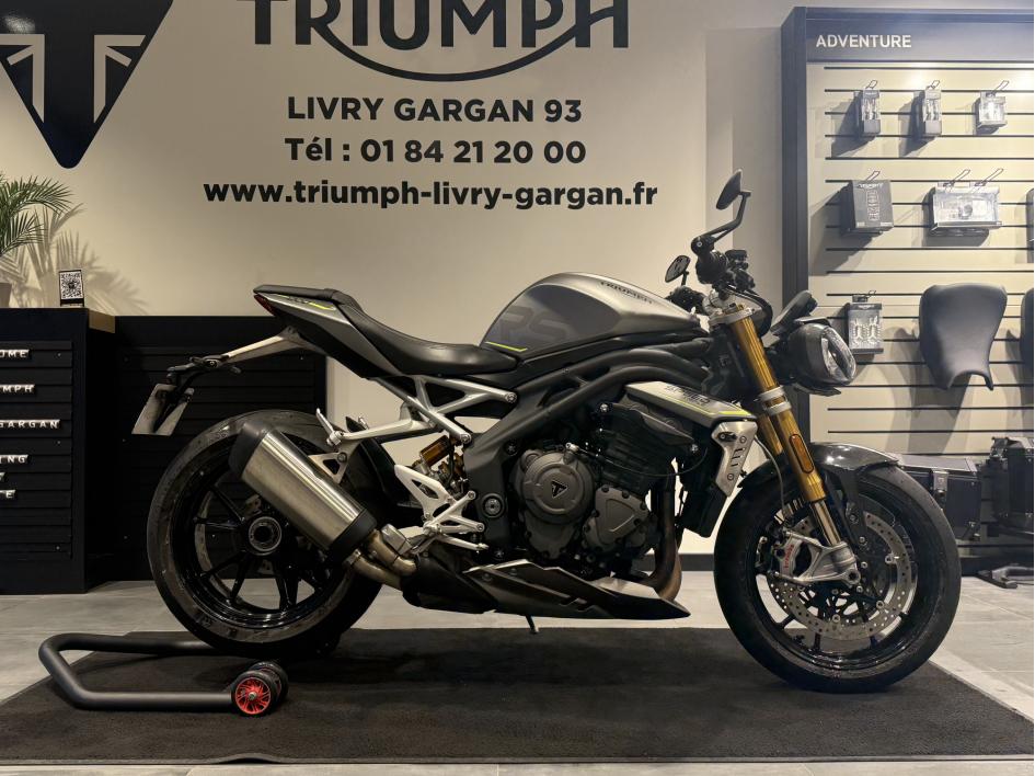 TRIUMPH SPEED TRIPLE 1200 RS